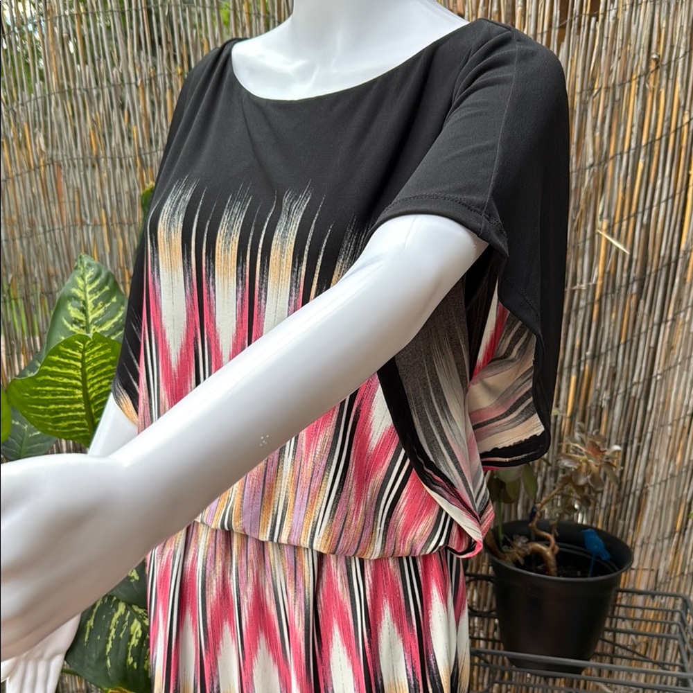 Maggy London Black Dress with Vibrant Pattern- Lined batwing flattering slipover - Picture 2 of 10